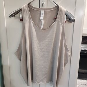 Lululemon Fast Free Race Length Length Tank Top.‎ Size 14  New Without TagBEIGE